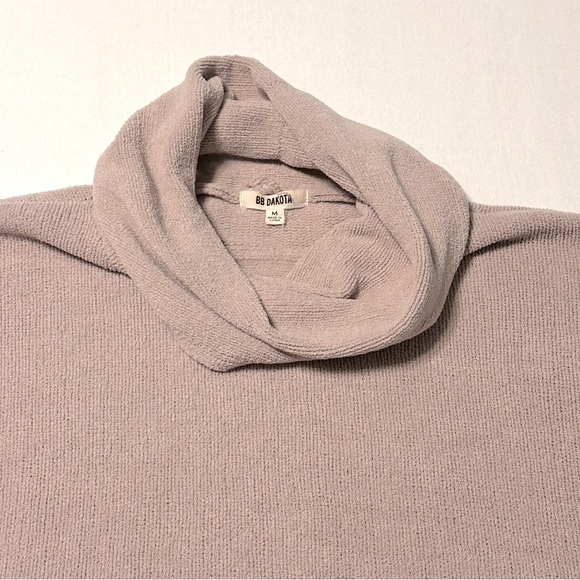 BB Dakota Marcilly Plush Chenille Slouchy Cowl Neck Sweater - Picture 15 of 15